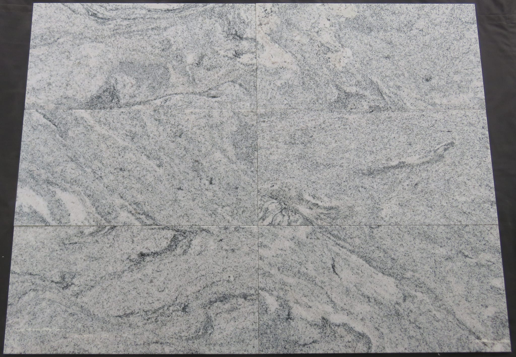 Viscont white Granit 1cm si 2 cm pentru blaturi si scari interioare sau exterioare /pardoseli 4 - Cruci marmură, cruci granit, placări morminte Viscont White 30x60 1 - Cruci marmură, cruci granit, placări morminte